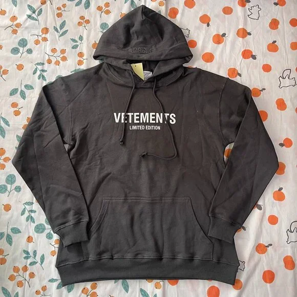 Vetements Dark Grey Letter Print Hooded Sweatshirt - Picture 1 of 7